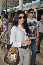 Bhagyashree depart to Goa for Planet Hollywood Launch in Mumbai Airport on 14th April 2015